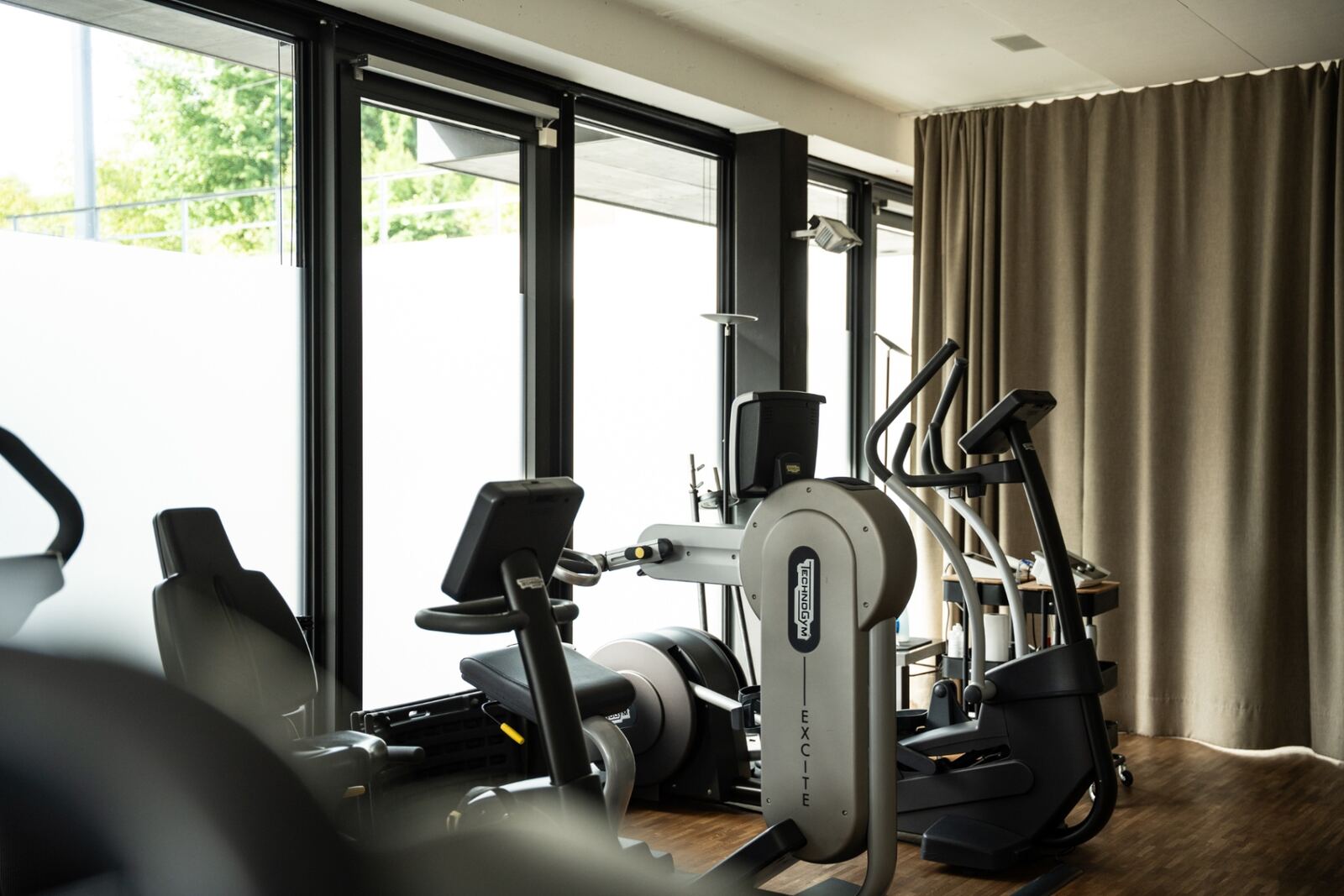 Trainingsstudio mit Technogym-Geräten